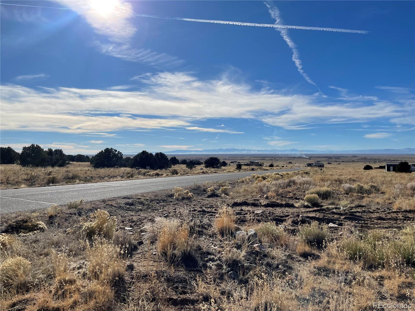 Land in Crestone 3