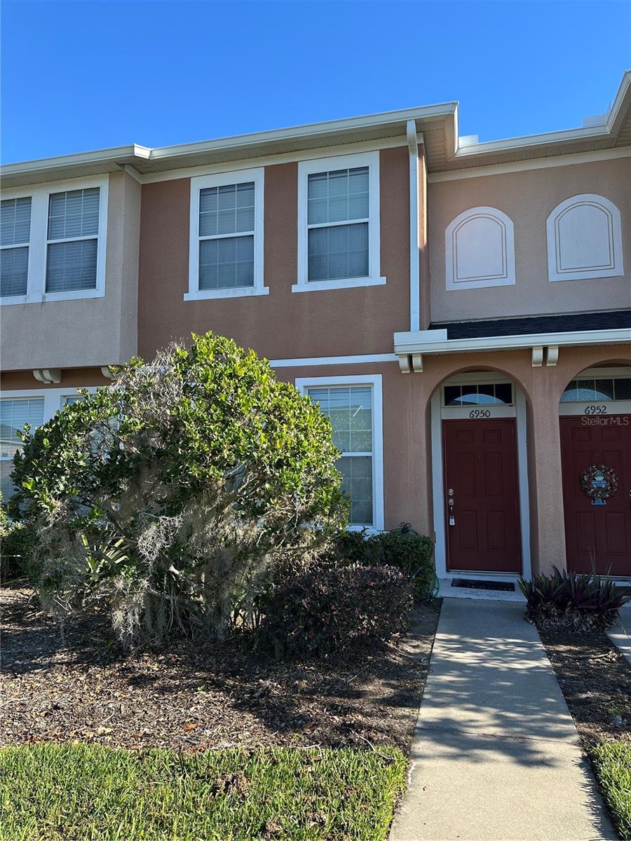 Residential in RIVERVIEW 2