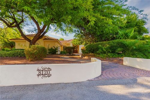8120 W Red Coach Ave, Las Vegas, NV, 89129-4851 | Card Image