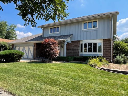 14015 Bonbury Ln, Orland Park, IL, 60462-2331 | Card Image