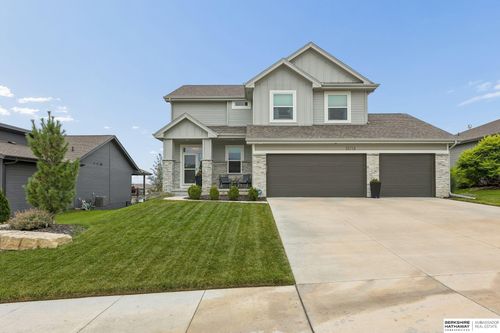 10218 Superior Drive, Papillion, NE, 68046 | Card Image