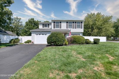 17 Stowe Lane, House other with 4 bedrooms, 2 bathrooms and null parking in Howell NJ | Image 2