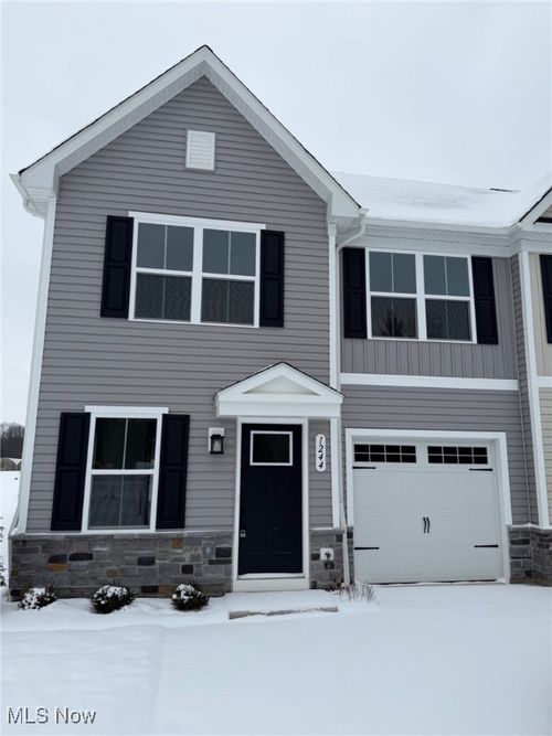 1244 Cedar Ridge Rd, Kent, OH, 44240-6441 | Card Image