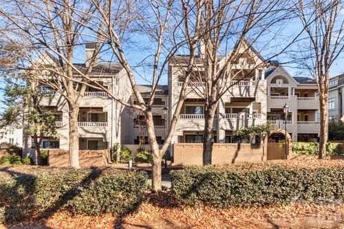 212 10th St, Charlotte, NC, 28202-1795 | Card Image