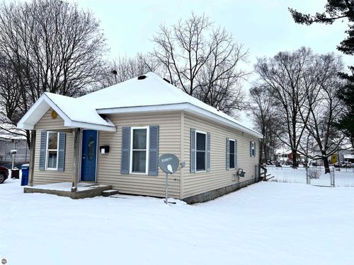 446 Boon Street, Cadillac, MI, 49601 | Card Image