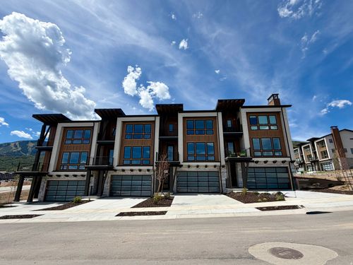 e3-2002 W Pointe Dr, Heber City, UT, 84032-4930 | Card Image
