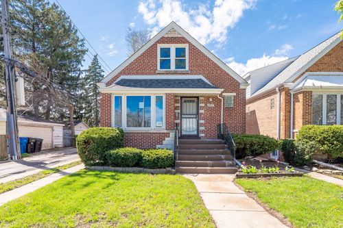 5214 N Natoma Ave, Chicago, IL, 60656-2108 | Card Image