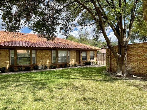 apt-17-900 E Dallas Ave, McAllen, TX, 78501-7813 | Card Image