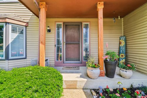 5506 W Chasefield Cir, Mchenry, IL, 60050-5133 | Card Image