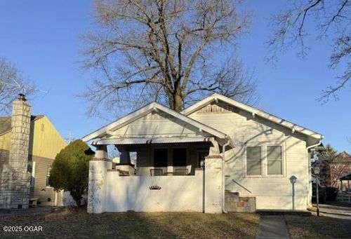 1610 S Main St, Carthage, MO, 64836-3031 | Card Image