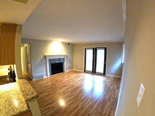 apt-2-1847 Gray Ridge Cv, Germantown, TN, 38138-3128 | Card Image