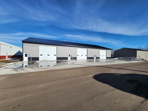 815 Industrial Rd, Pipestone, MN, 56164-2289 | Card Image