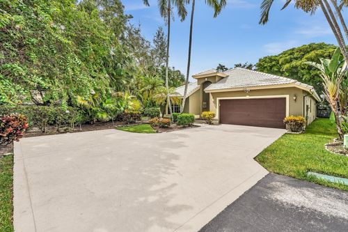 10076 Aqua Vista Way, Boca Raton, FL, 33428-5844 | Card Image