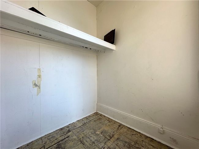 closet | Image 20