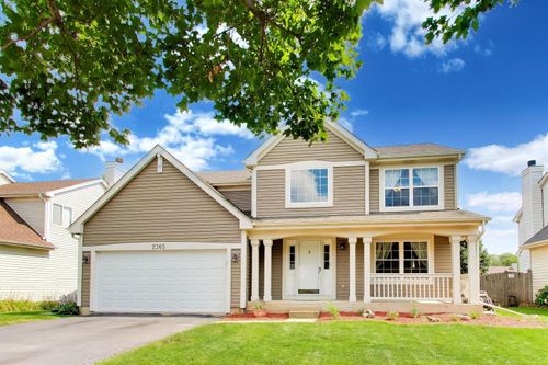 2365 Handley Ln, Aurora, IL, 60502-6453 | Card Image