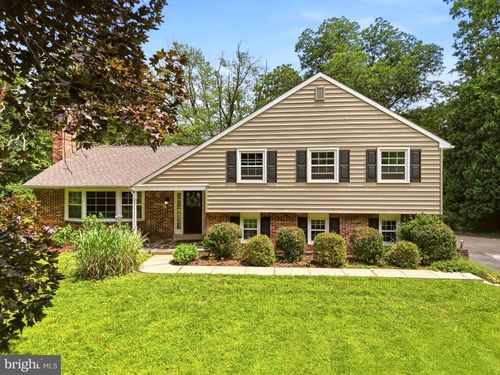 2402 Hickory Hill Rd, CHADDS FORD, PA, 19317-7337 | Card Image