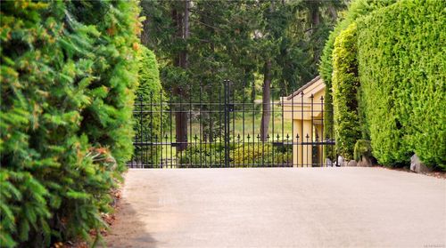 3595 Elginwood Pl, Nanoose Bay, BC, V9P9G6 | Card Image