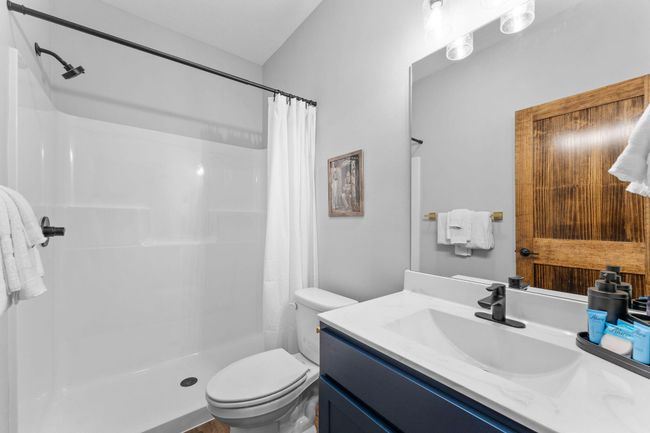 Interior Finishes of Model Unit | Image 30