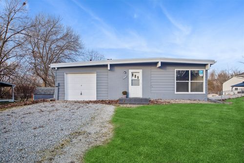 509 Snyder Ave, Norwalk, IA, 50211-1537 | Card Image