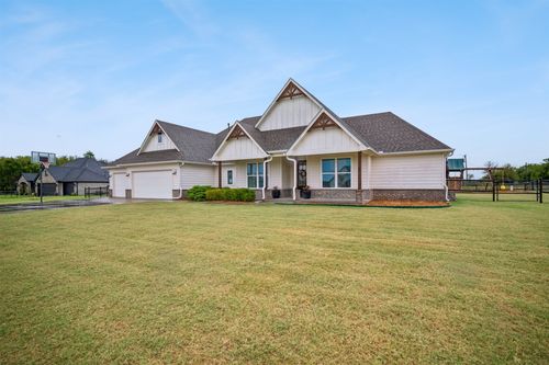 7114 136th Pl, Collinsville, OK, 74021 | Card Image