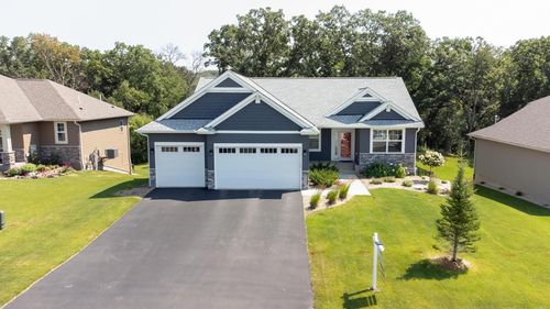 19541 York St, Elk River, MN, 55330-8047 | Card Image