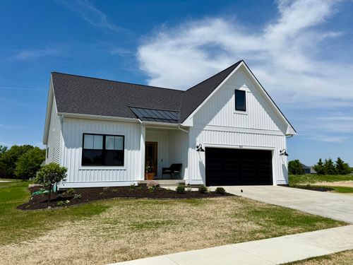 552 Sun Vale Ln, Grandville, MI, 49418-9527 | Card Image