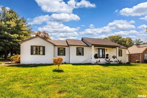 2701 Hickory Ln, Marion, IL, 62959-8483 | Card Image