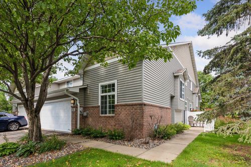14153 Plymouth Ave, Burnsville, MN, 55337-5719 | Card Image