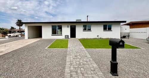 4936 W Highland Ave, Phoenix, AZ, 85031-1335 | Card Image