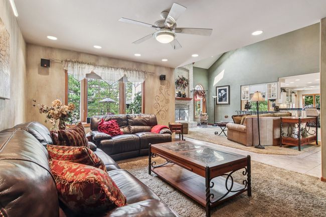 22454 Hinspeter Dr, House other with 4 bedrooms, 4 bathrooms and 3 parking in Frankfort IL | Image 10