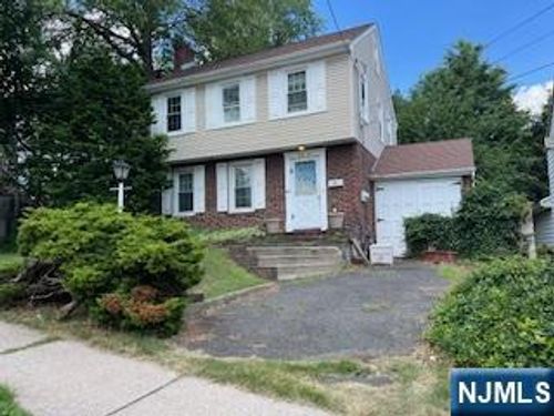 46 Tenney Ave, River Edge, NJ, 07661-2429 | Card Image