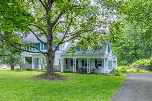 222 Long Meadow Cir, Pittsford, NY, 14534-1124 | Card Image