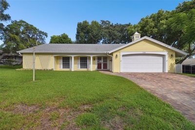 12707 Castleberry Court, House other with 3 bedrooms, 2 bathrooms and null parking in Hudson FL | Image 3