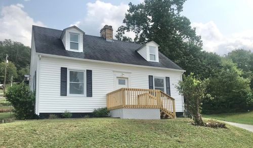 411 Webb St, Olive Hill, KY, 41164-9055 | Card Image