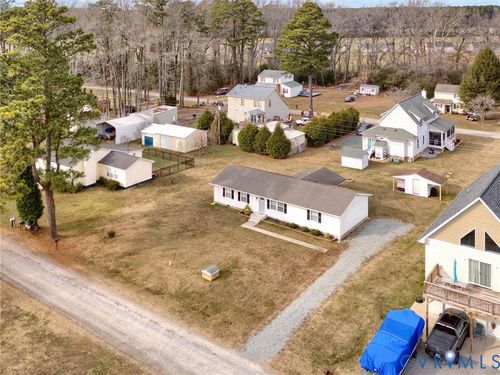 239 Marine Dr, Dunnsville, VA, 22454-2132 | Card Image