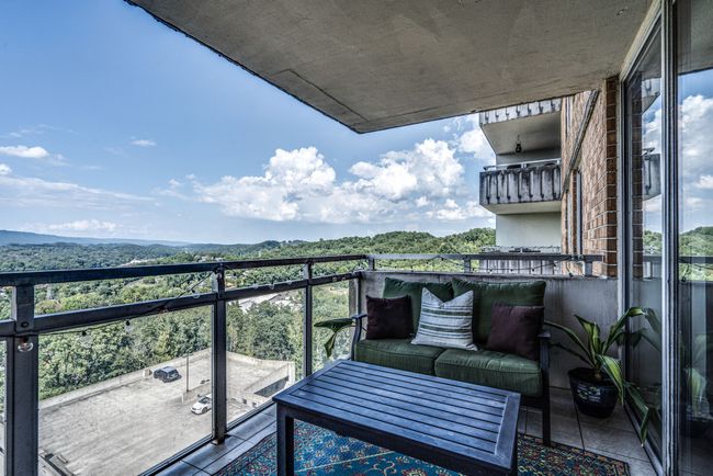 This balcony is a haven for nature lovers and sunset enthusiasts, where you can immerse yourself in the ever-changing beauty of the world around you. Enjoy a fresh cup of coffee, glass of wine, or curl up with a interesting book! | Image 17