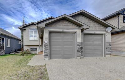 15110 102 A St, House detached with 5 bedrooms, 3 bathrooms and 4 parking in Grande Prairie AB | Image 1