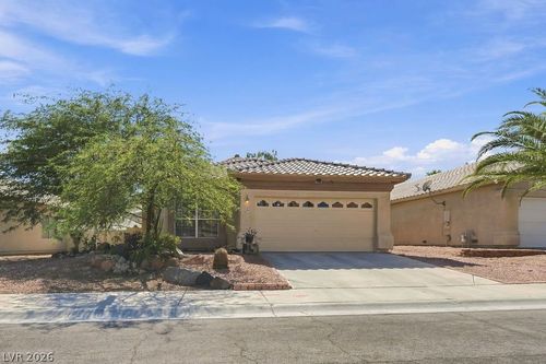 8421 Bay Crest Dr, Las Vegas, NV, 89128-7185 | Card Image