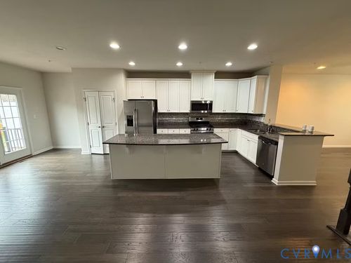 11955 Shire View Way, Henrico, VA, 23233-6992 | Card Image