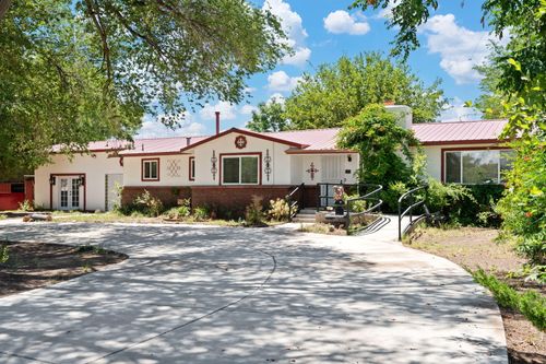 2244 Theresa Rd Sw, Albuquerque, NM, 87105-6857 | Card Image