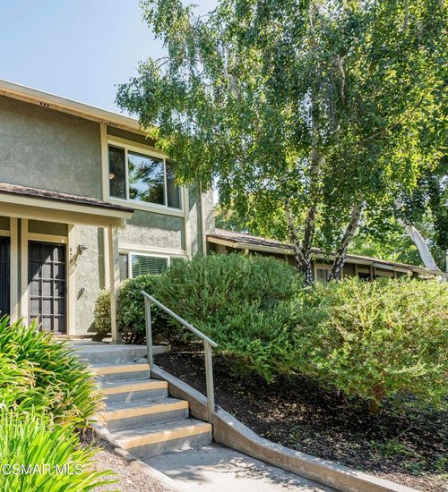 579 Rio Grande Cir, Thousand Oaks, CA, 91360-1549 | Card Image