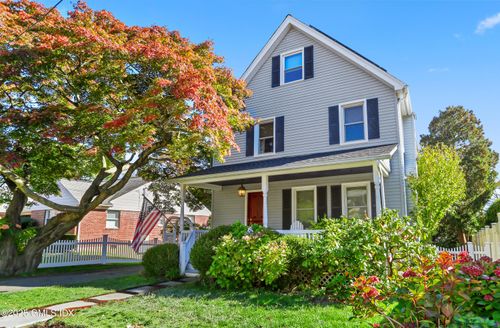 41 Chapel St, Greenwich, CT, 06831-5108 | Card Image