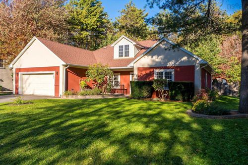 69 Anderson Boulevard, Kentville, NS, B4N5H2 | Card Image