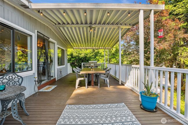 70 E Rustle Way, House other with 3 bedrooms, 2 bathrooms and 2 parking in Grapeview WA | Image 31