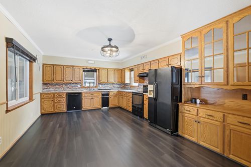 627 S Litchfield Ave, Litchfield, MN, 55355-3419 | Card Image