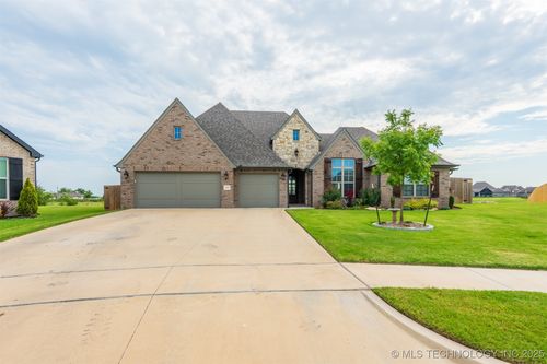 6323 N 25th St, Broken Arrow, OK, 74014-3521 | Card Image