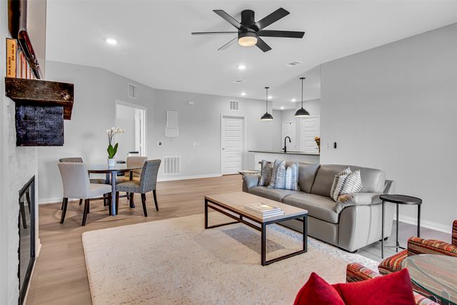 APT-5406 - 651 N Watters Rd, Condo with 3 bedrooms, 2 bathrooms and null parking in Allen TX | Image 9
