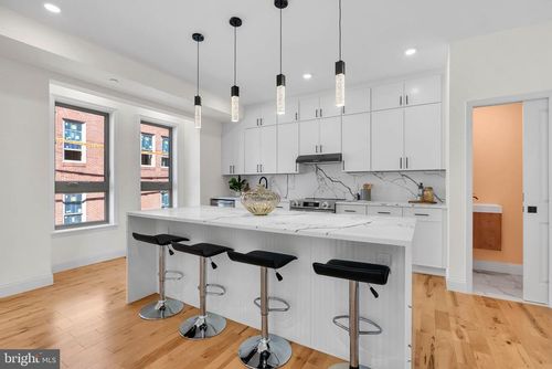 106 Pollard St, PHILADELPHIA, PA, 19123-2320 | Card Image