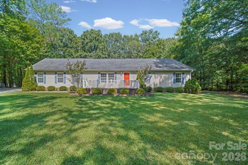 2006 Waxhaw Hwy, Monroe, NC, 28112-6741 | Card Image