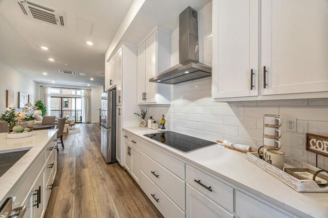 112 Waters Park Cir, Townhouse with 2 bedrooms, 3 bathrooms and 2 parking in San Mateo CA | Image 11